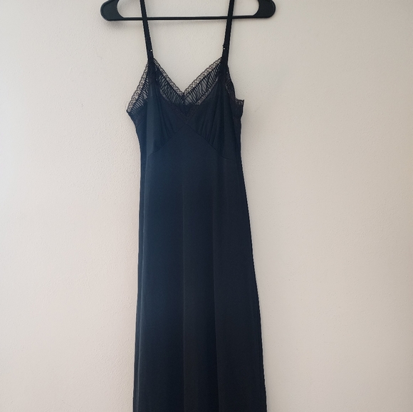 Vintage Evette Sexy Slip With Brown Lace - Picture 8 of 9